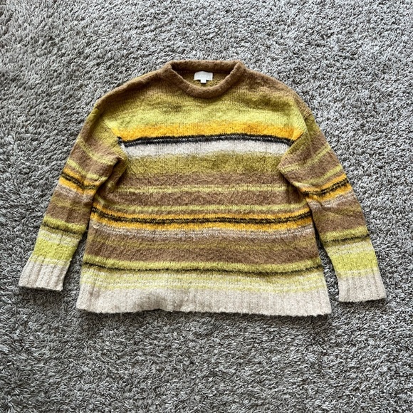 Every Fuzzy Vintage Stripe Crew Neck Long Sleeve Sweater in Women's Size S - Picture 12 of 13